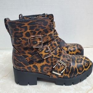 C Comfort Established 1946 Leopard Print Boots Sz 8 New Fall Brown Black